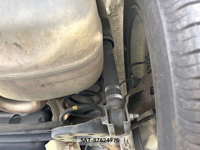 Toyota AQUA 2015-12 8883295-19