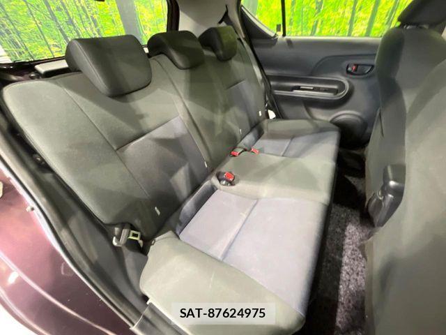 Toyota AQUA 2015-12 8883295-8