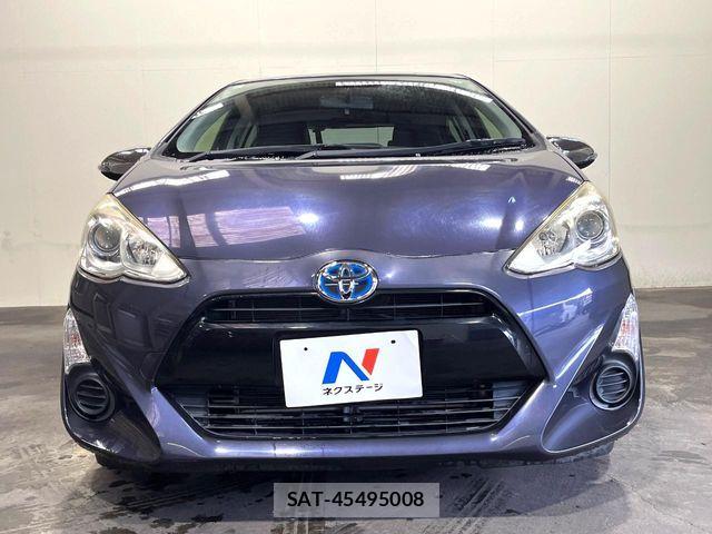 Toyota AQUA 2015-10 8883294-14