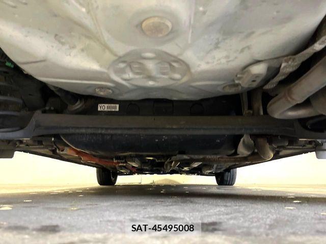 Toyota AQUA 2015-10 8883294-19
