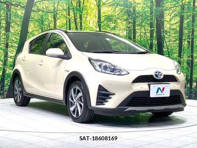 Toyota AQUA 2020-12 8883288-15