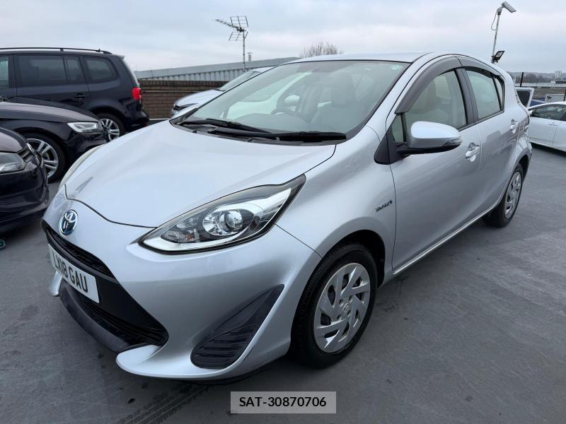 Toyota AQUA 2018-07 1184001-1