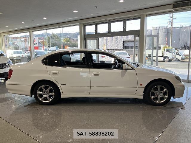 Toyota ARISTO 2002-03 6610545-17