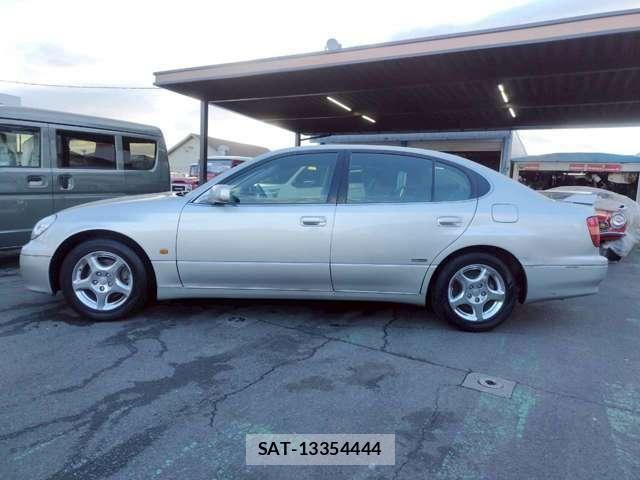 Toyota ARISTO 2000-02 7057462-7
