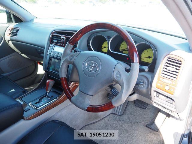 Toyota ARISTO 2002-06 7214882-1