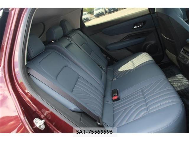Nissan Ariya 2022-03 871004-15