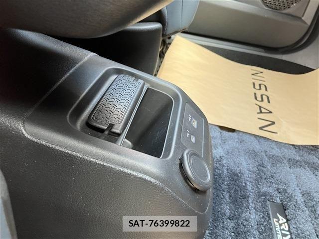 Nissan Ariya 2022-03 1427592-24