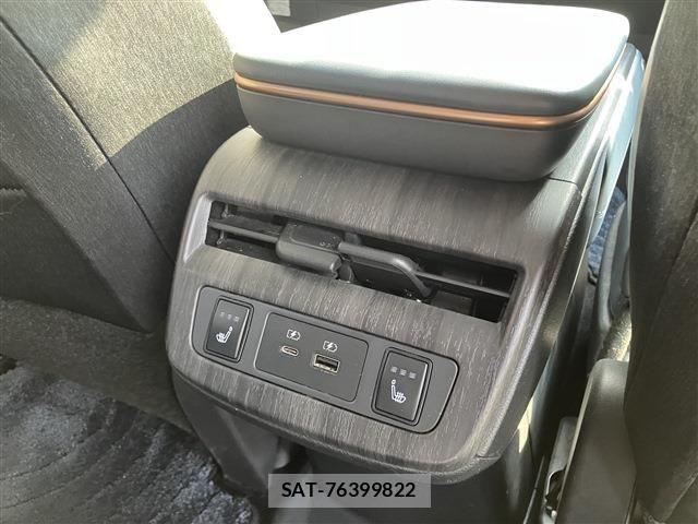 Nissan Ariya 2022-03 1427592-26