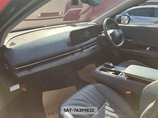 Nissan Ariya 2022-03 1427592-6