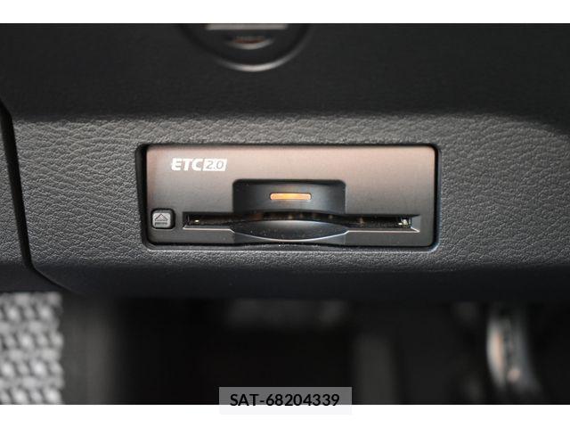 Nissan Ariya 2023-05 1444946-9