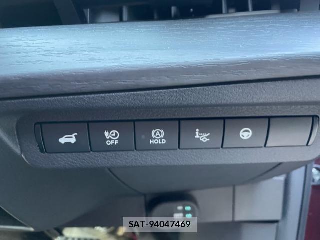 Nissan Ariya 2023-07 2827565-18