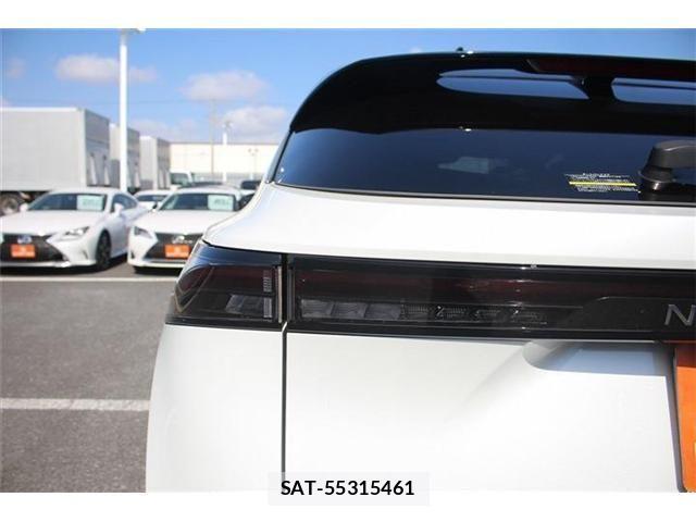 Nissan Ariya 2023-06 3831635-19