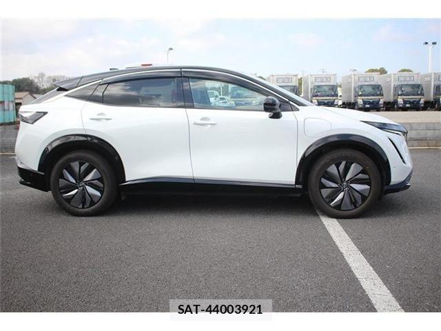 Nissan Ariya 2022-05 3831633-14