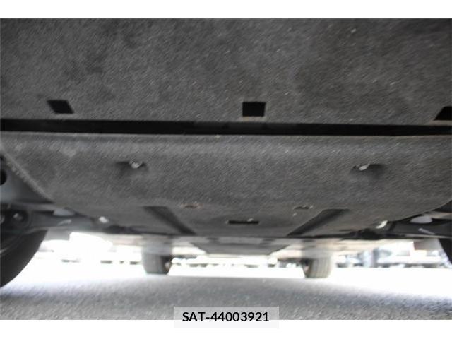 Nissan Ariya 2022-05 3831633-19