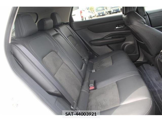 Nissan Ariya 2022-05 3831633-24