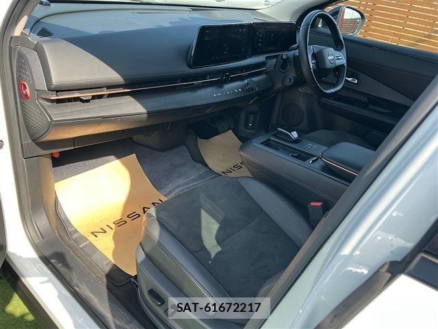Nissan Ariya 2023-04 4320208-25