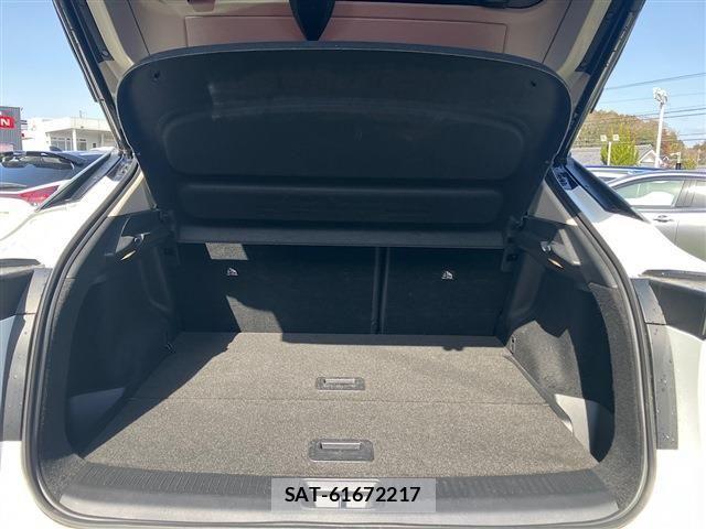Nissan Ariya 2023-04 4320208-28