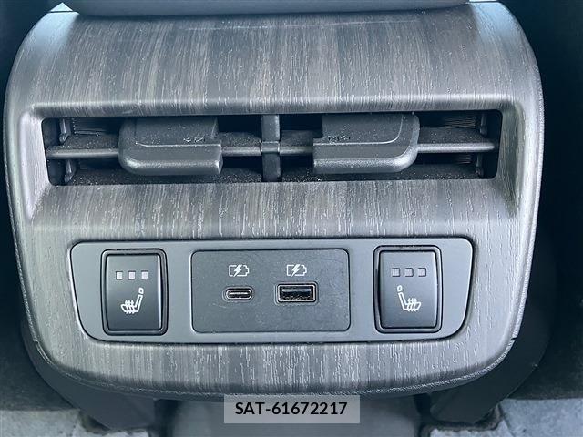 Nissan Ariya 2023-04 4320208-4