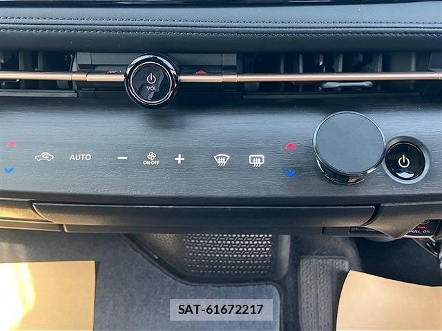 Nissan Ariya 2023-04 4320208-5