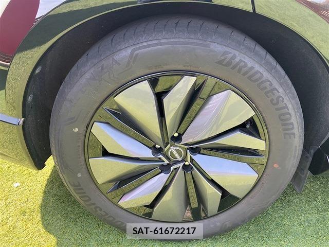 Nissan Ariya 2023-04 4320208-8