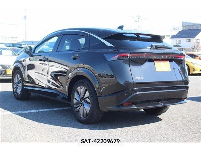 Nissan Ariya 2023-03 4419677-12
