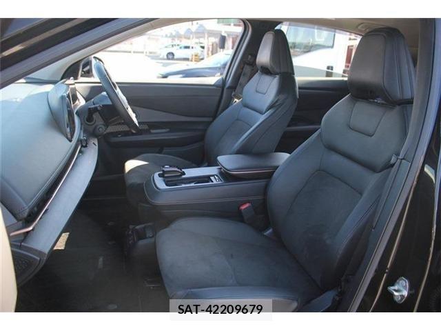 Nissan Ariya 2023-03 4419677-24