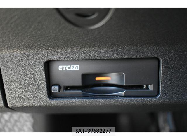 Nissan Ariya 2024-07 4586765-21