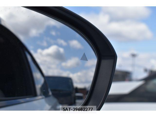 Nissan Ariya 2024-07 4586765-25