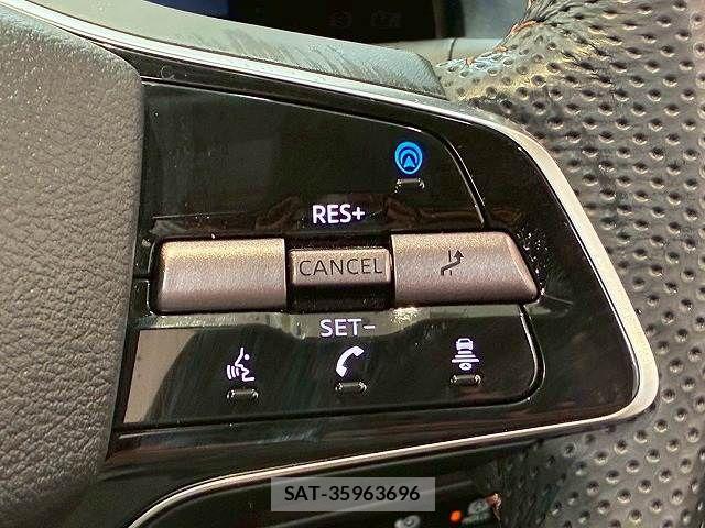Nissan Ariya 2022-03 5860255-5