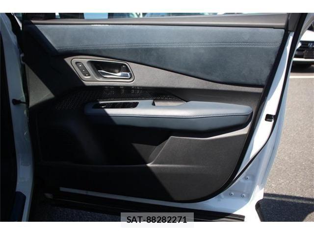 Nissan Ariya 2022-03 6263061-28
