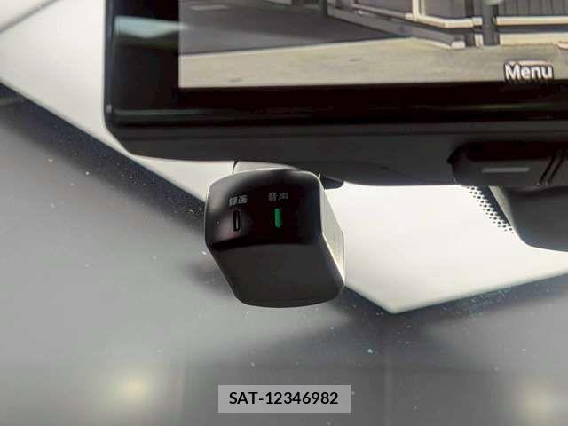 Nissan Ariya 2022-02 6302648-9