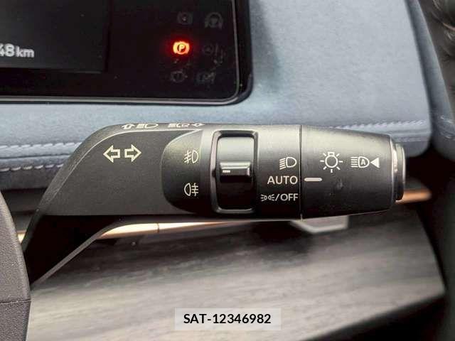 Nissan Ariya 2022-02 6302648-13