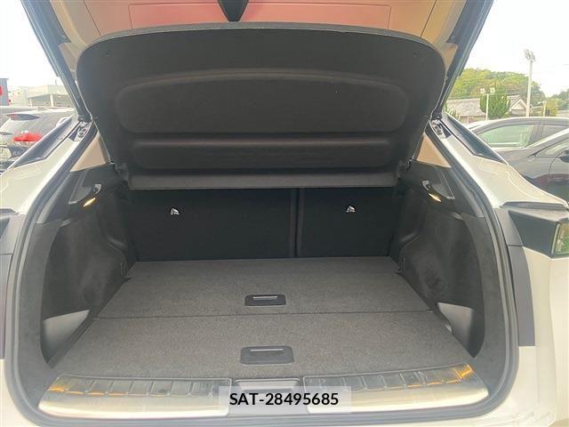 Nissan Ariya 2023-05 6610547-12