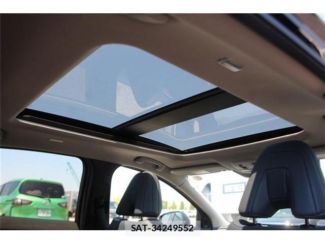 Nissan Ariya 2022-12 6902094-1