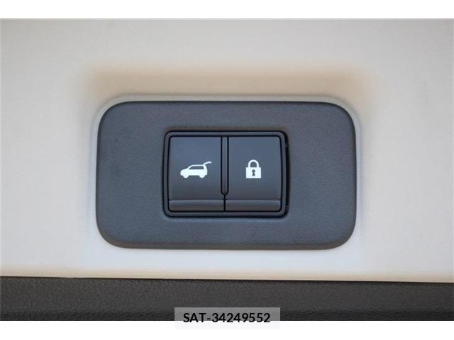 Nissan Ariya 2022-12 6902094-5