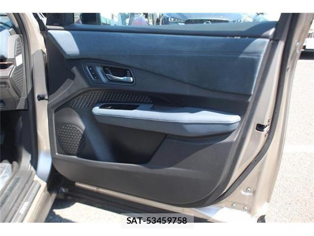 Nissan Ariya 2023-01 6902095-15