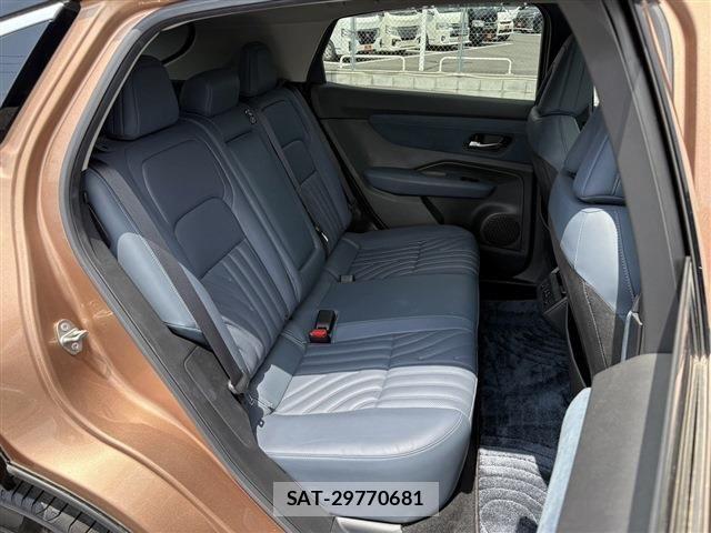 Nissan Ariya 2022-04 6902097-16