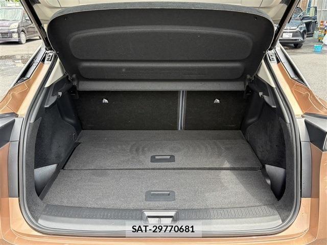 Nissan Ariya 2022-04 6902097-19