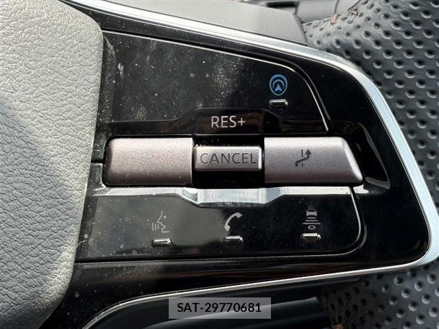 Nissan Ariya 2022-04 6902097-5