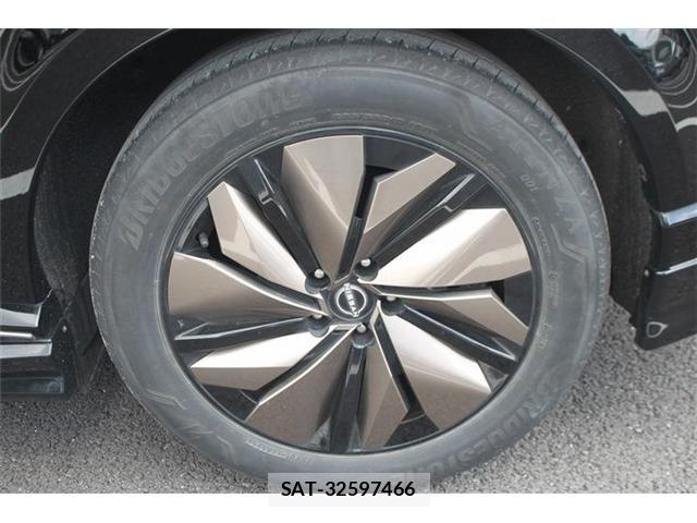 Nissan Ariya 2022-04 7057463-22