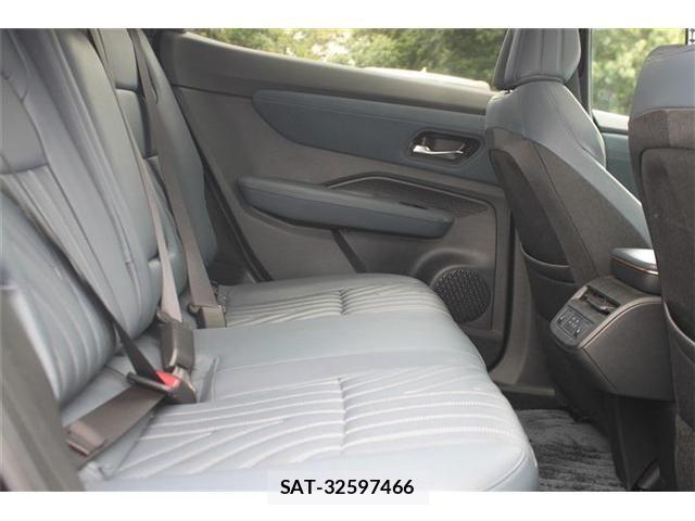 Nissan Ariya 2022-04 7057463-27