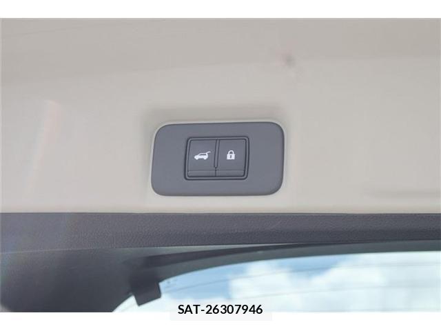 Nissan Ariya 2022-05 7057459-27