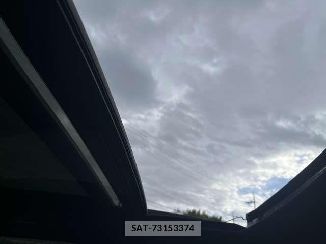 Nissan Ariya 2024-06 7214897-5