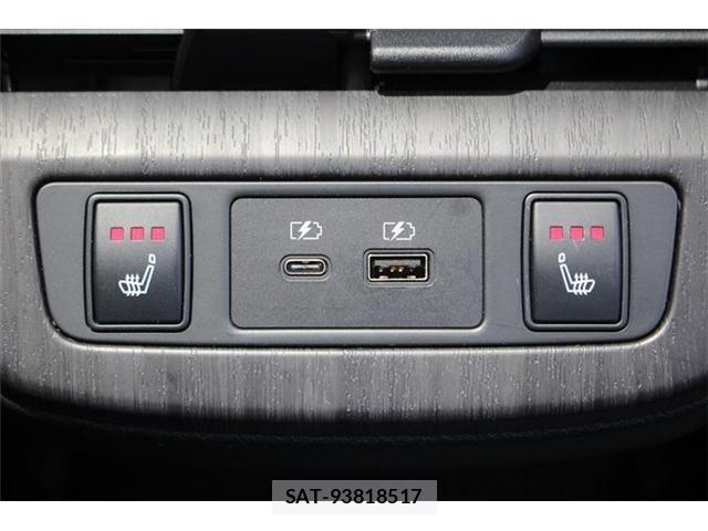 Nissan Ariya 2022-03 7214891-6