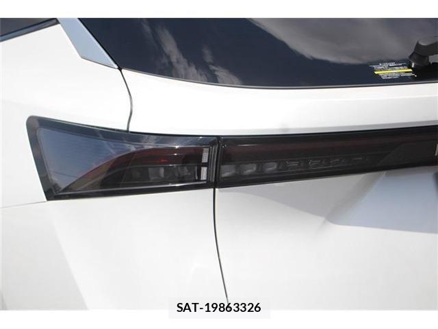 Nissan Ariya 2022-04 7214894-17