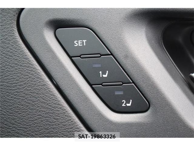 Nissan Ariya 2022-04 7214894-7
