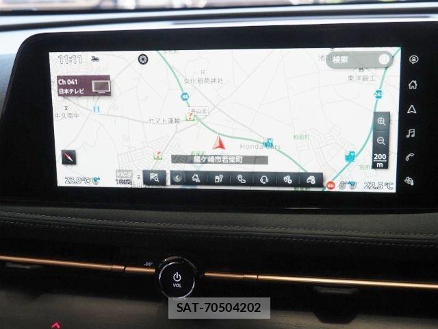 Nissan Ariya 2023-09 7214895-18