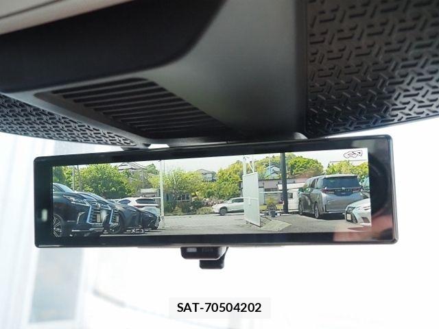 Nissan Ariya 2023-09 7214895-21