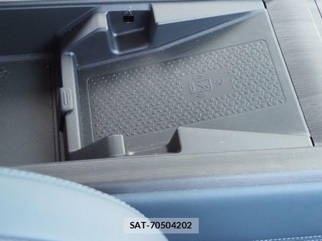 Nissan Ariya 2023-09 7214895-28