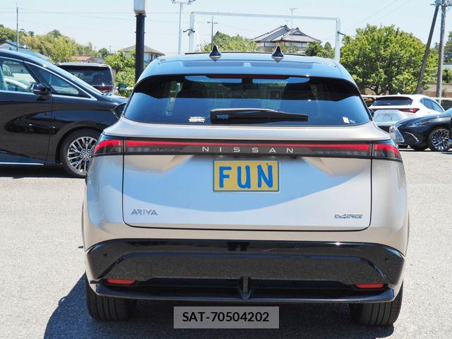 Nissan Ariya 2023-09 7214895-6